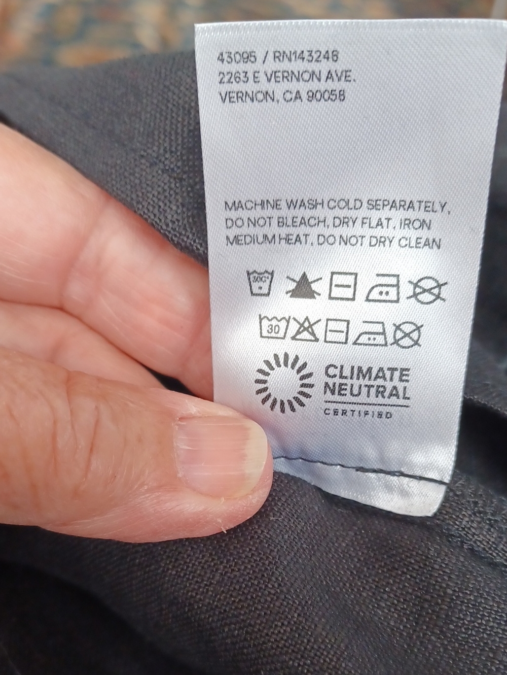 Reformation Black Linen Mini Dress.  Size 8.  Gathered Back With Zipper.  NWOT! - Picture 7 of 7